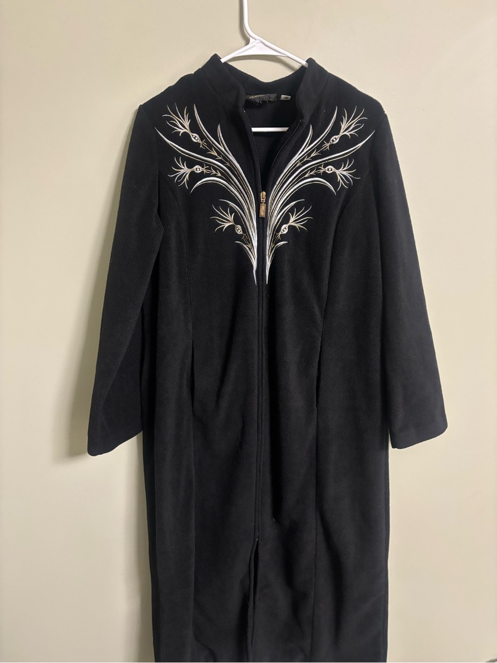 Bob Mackie Wearable Art Black Fleece Zip Front Robe Embroidered Small House Coat